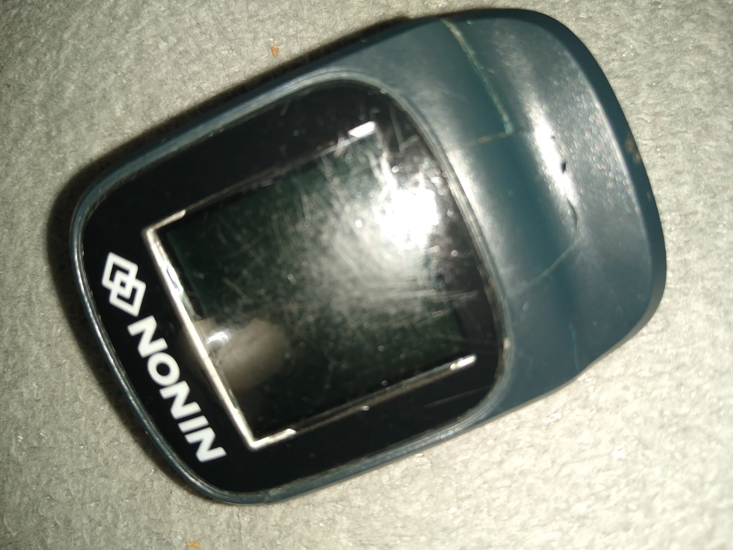 NINON heart rate and oxygen level meter