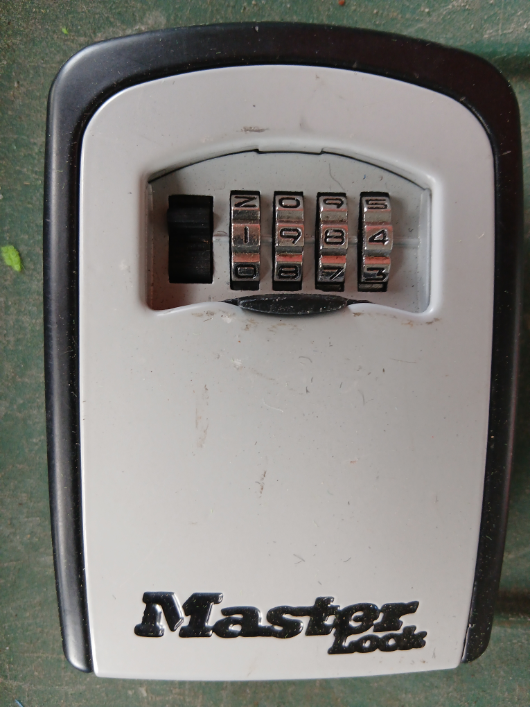 Master Lock Combination Key Safe Box