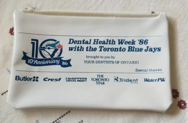 Dental Health Week '86 Toronto Blue Jays Pouch