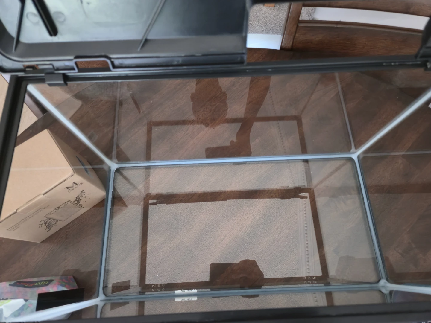 10 Gallon Aquarium complete kit with stand - photo 3