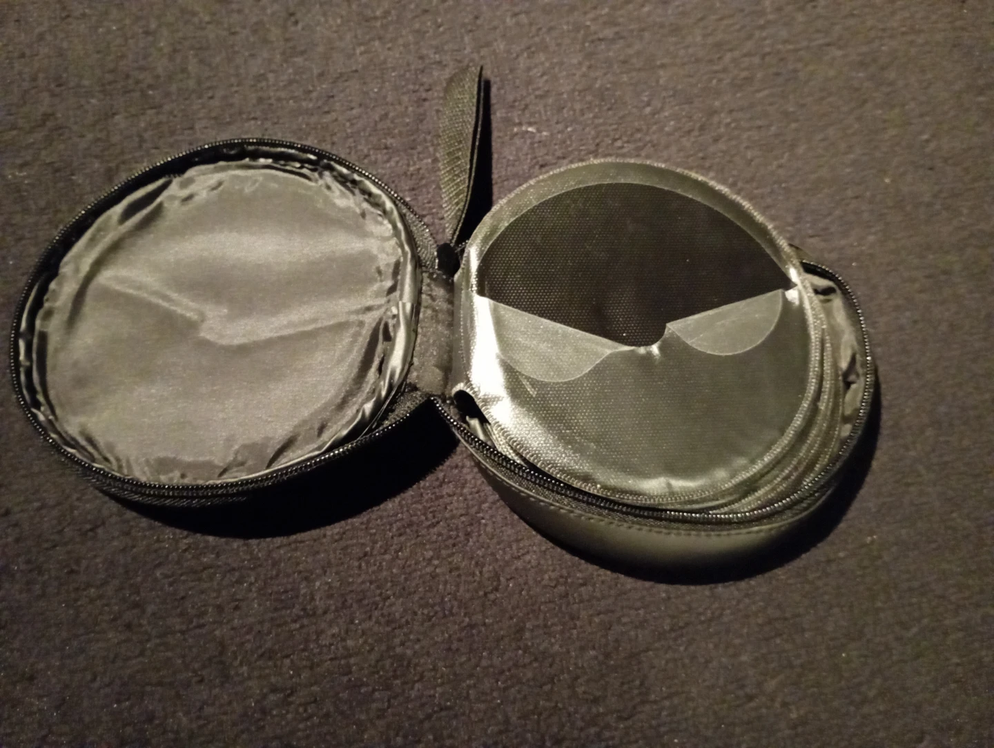 BASE CD/DVD Storage Case - photo 2