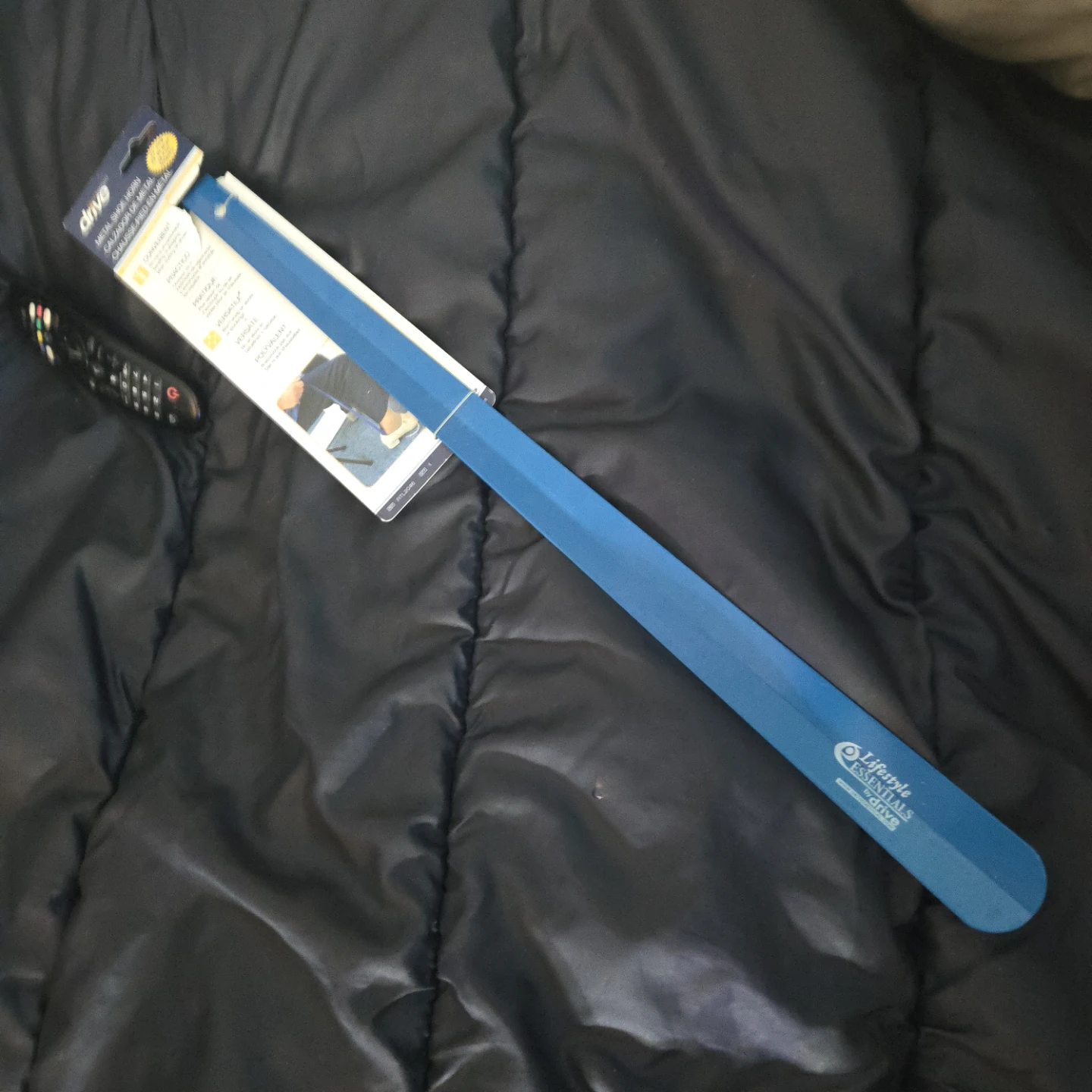 Metal shoehorn