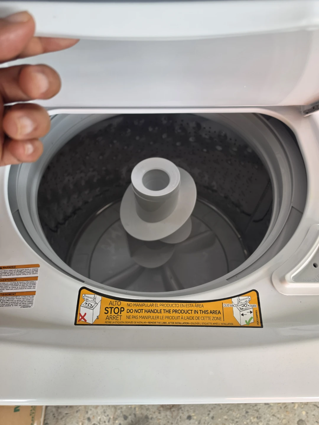 GE 27in wide Appliances Stackable Washer and Dryer - photo 2