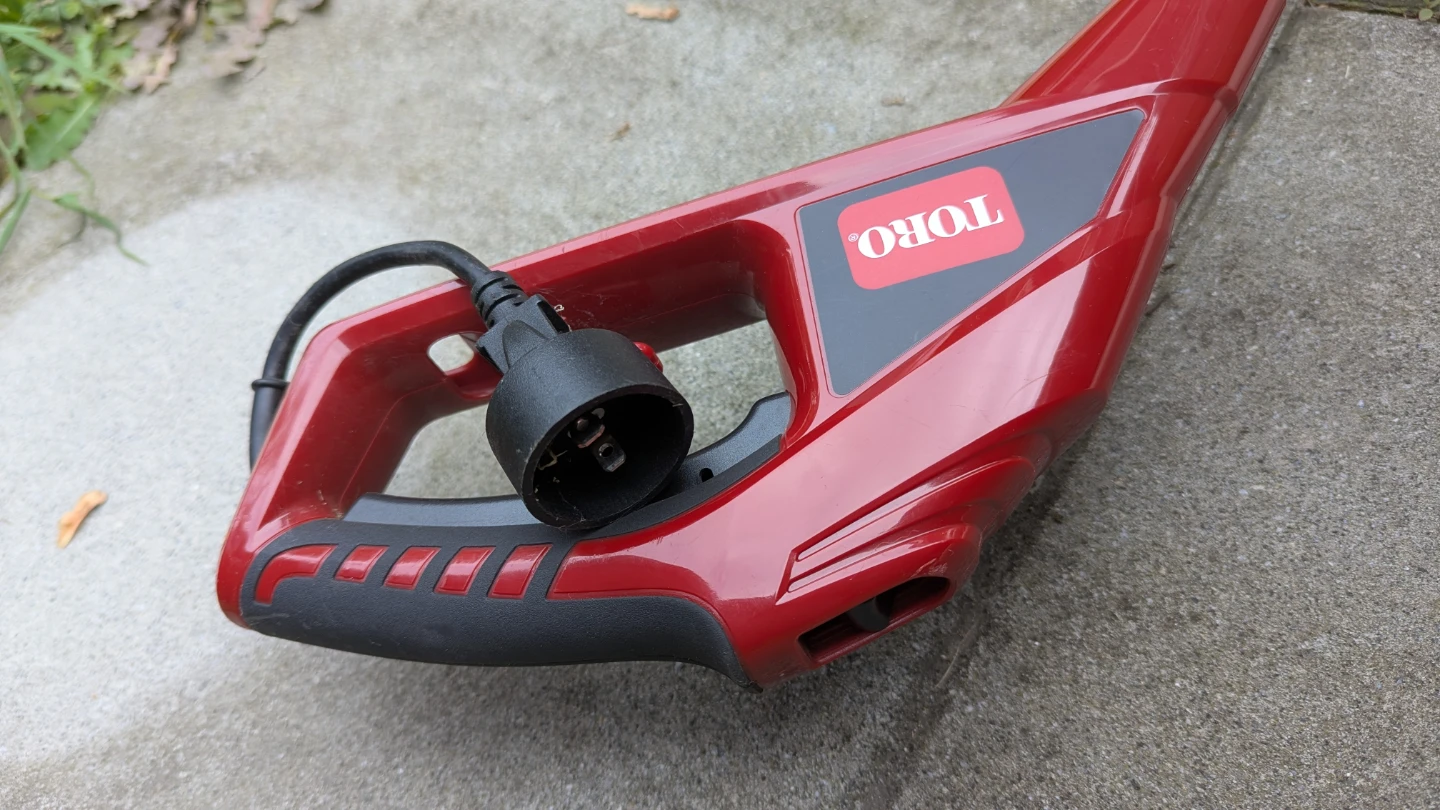 Toro 14" Electric String Trimmer - photo 5