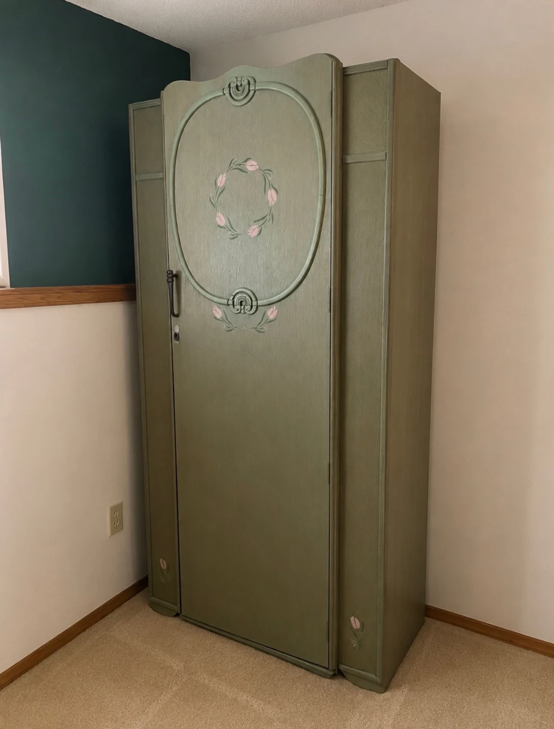 Antique 1920's-1930 Sage Green Wardrobe Armoire - photo 2