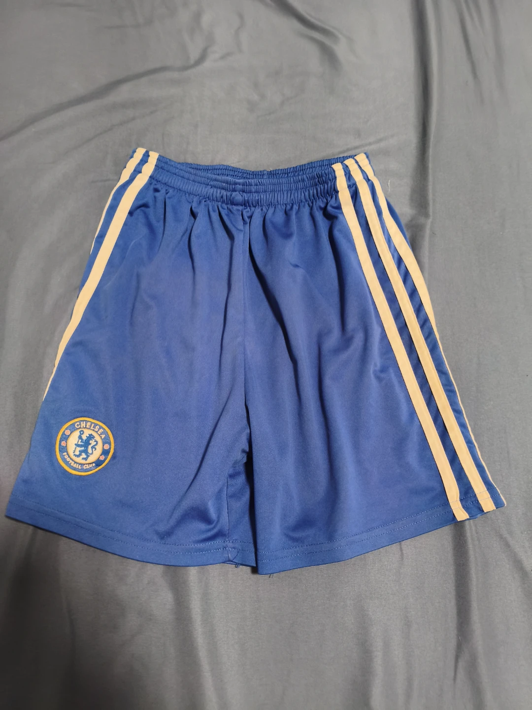 Chelsea FC Adidas Football Jersey and Shorts Set - photo 2