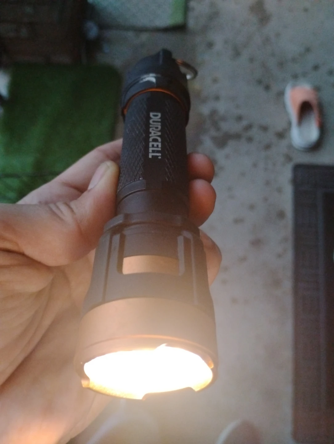 Duracell LED flashlight with keychain (brand new)
