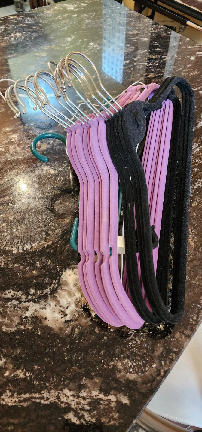 Velvet Hangers (Set of 10) - photo 2