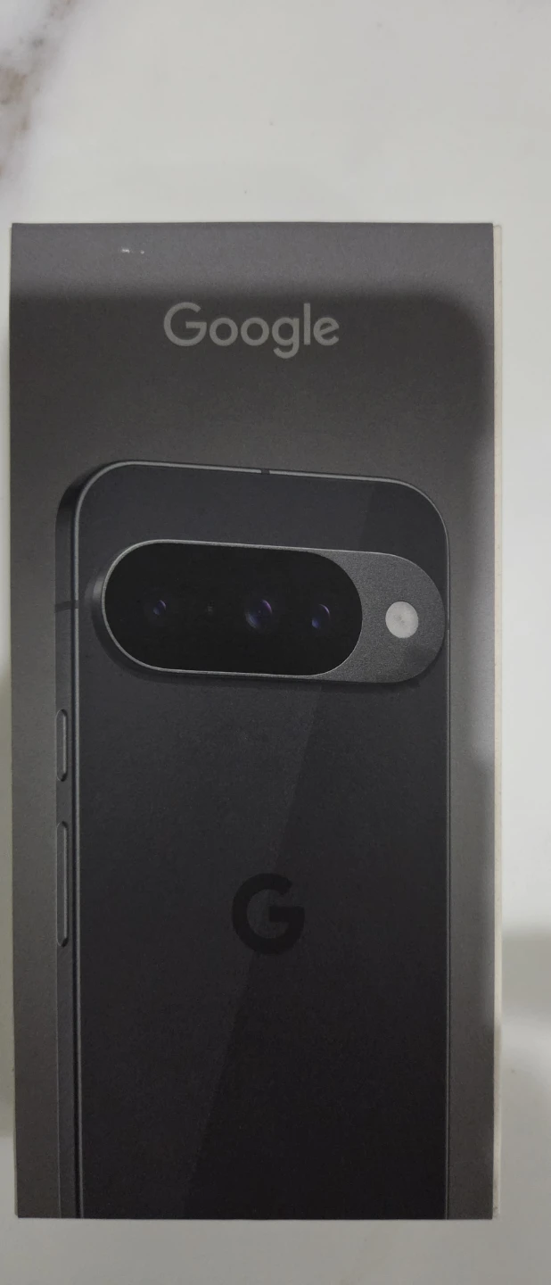 Google Pixel 10 5G Smartphone - 128GB - Obsidian - photo 2