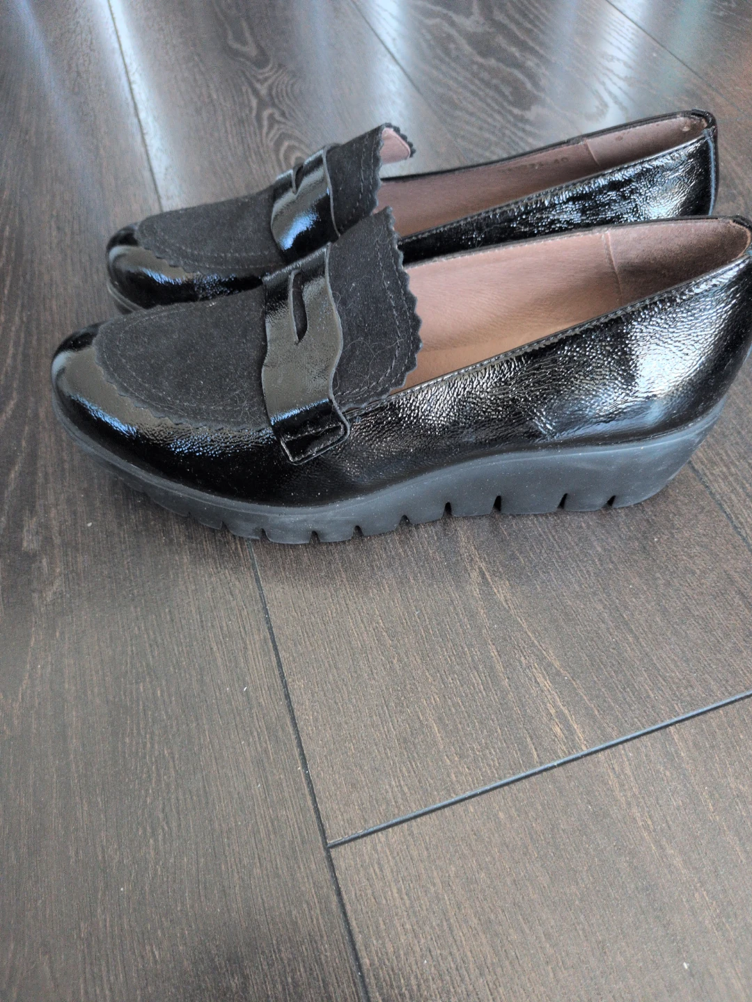 Wonders Black Loafers size 9 - photo 2