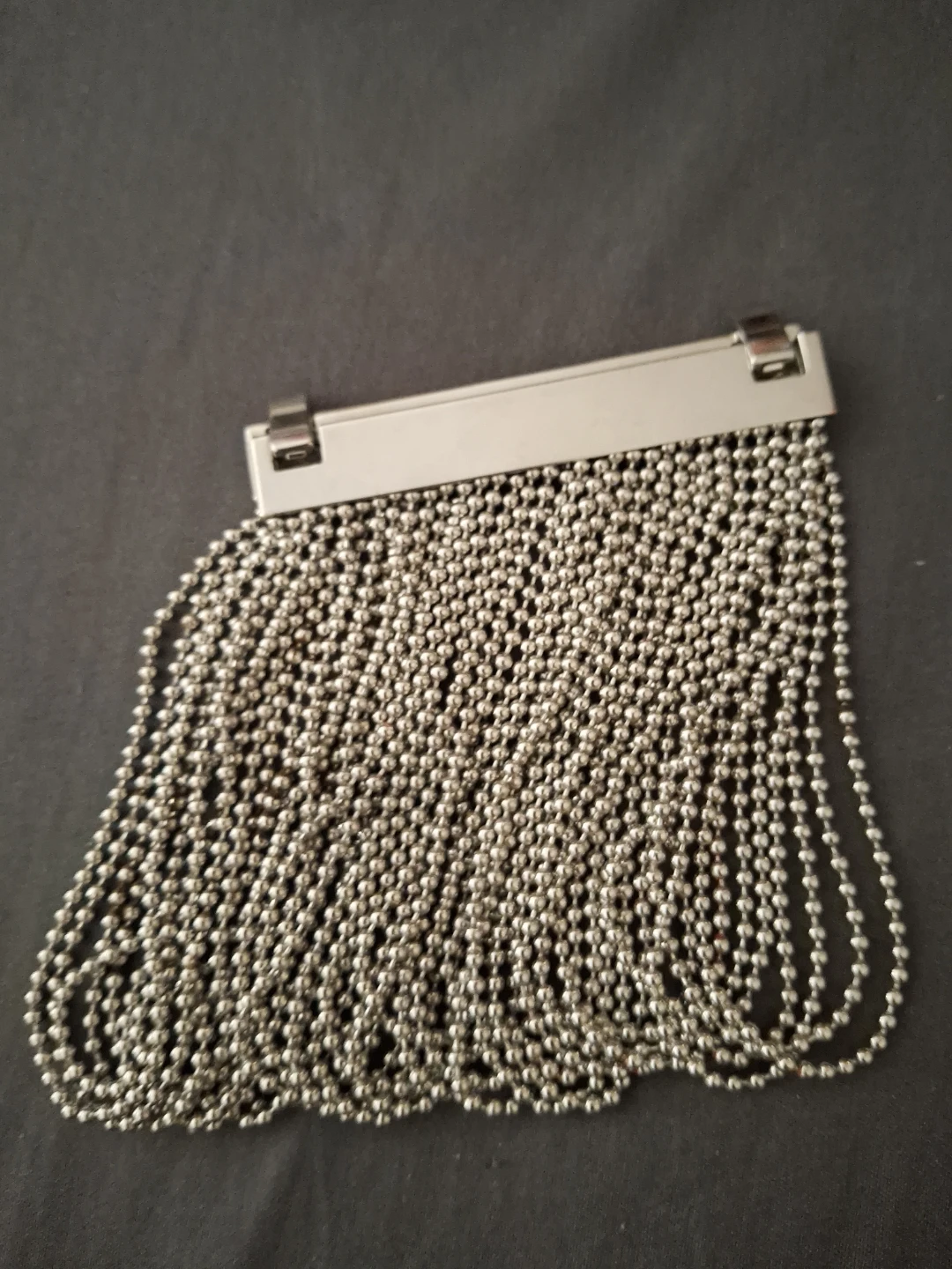 Silver beaded bracelet with bar clasp - photo 2