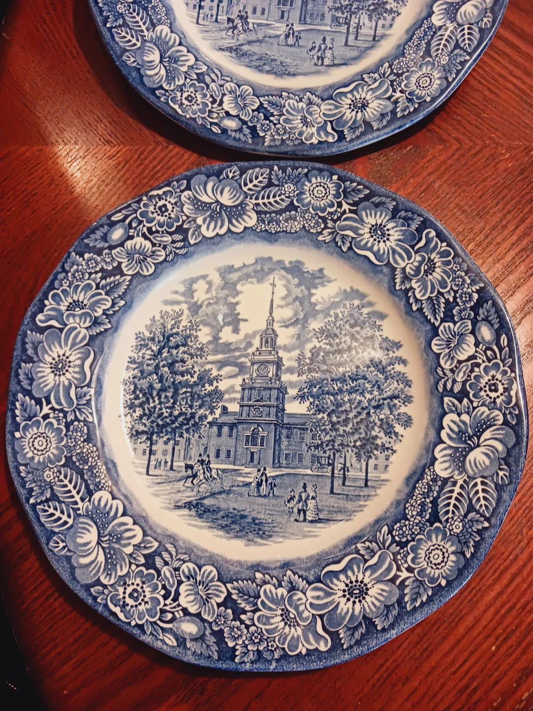 Liberty Blue Independence Hall Plates (Set of 2) - photo 2