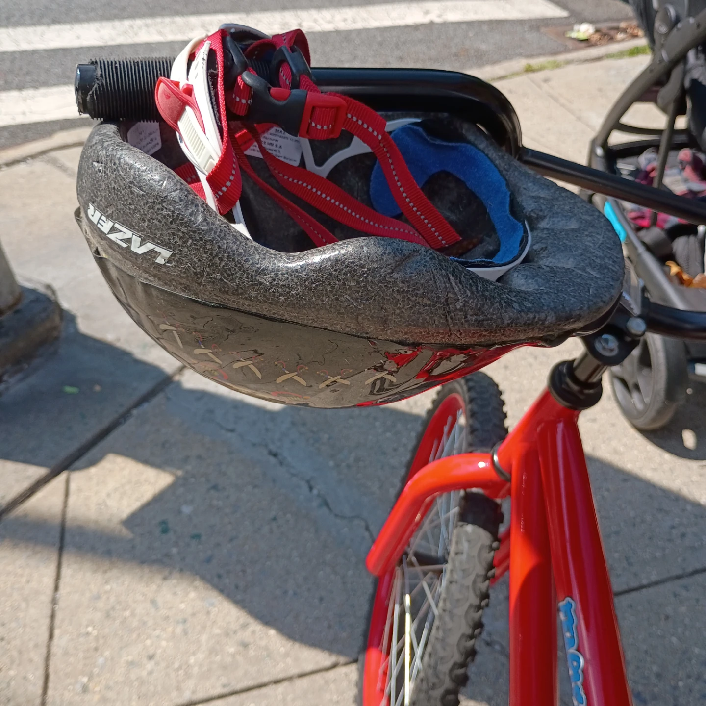Kid Red Mongoose BMX Bike With Helmet - photo 5
