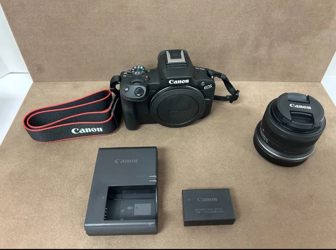 Canon EOS R50 with 18-45mm Lens - photo 2