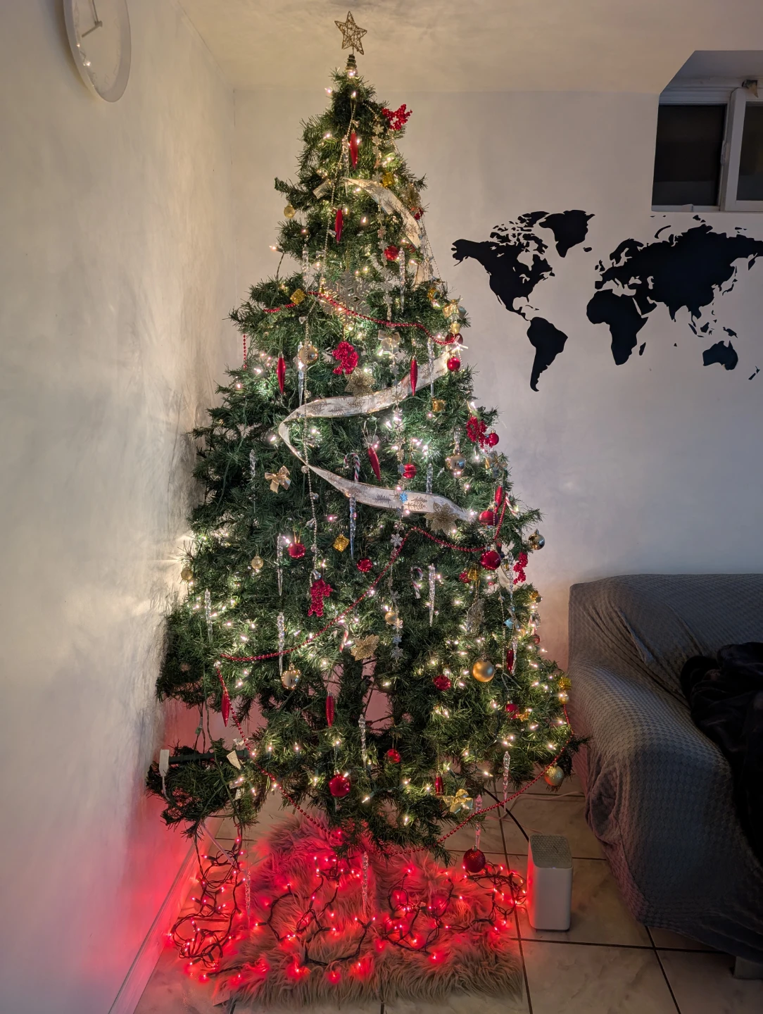 Large Christmas Tree – Base & Storage Box Included - photo 2