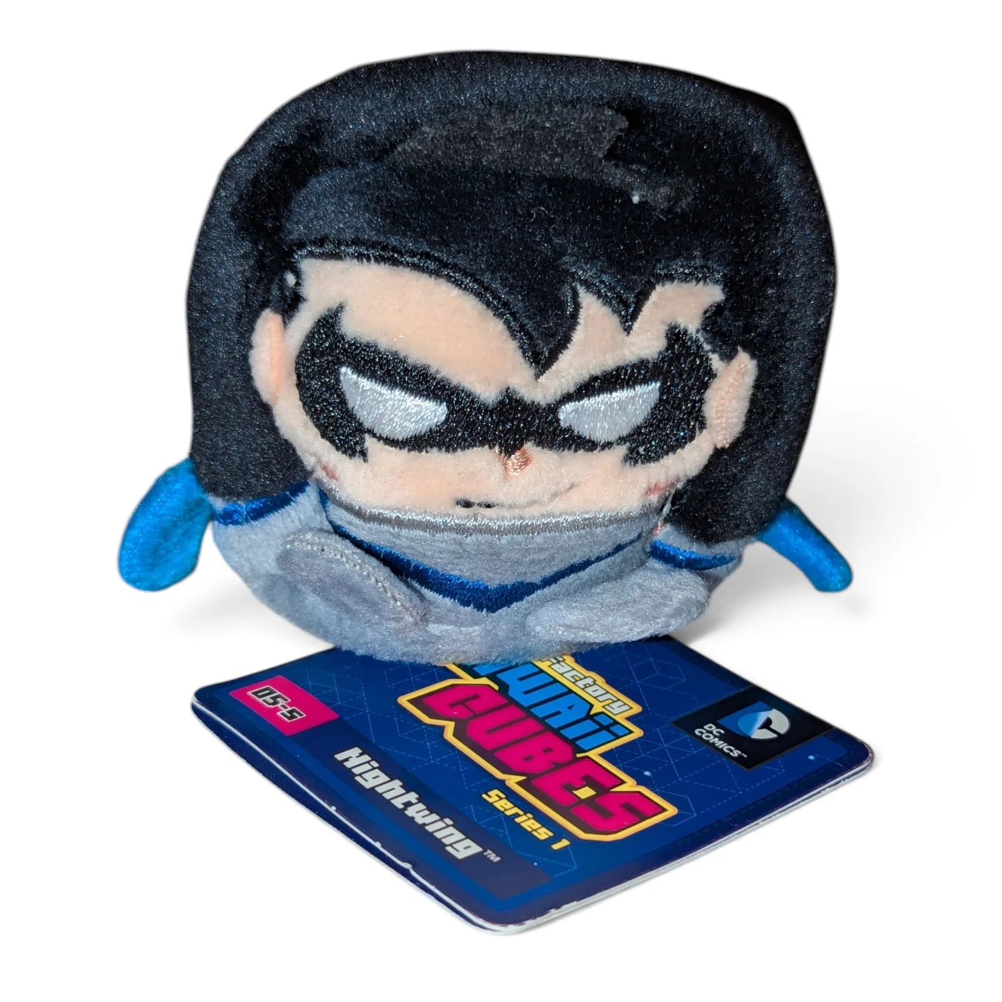 NEW WITH TAGS 2016 Kawaii Cubes NIGHTWING & POISON IVY $15ea - photo 2