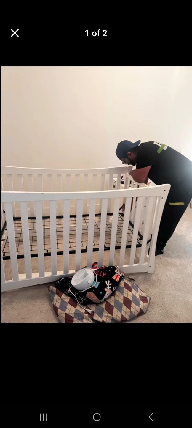 White Convertible Crib - photo 2