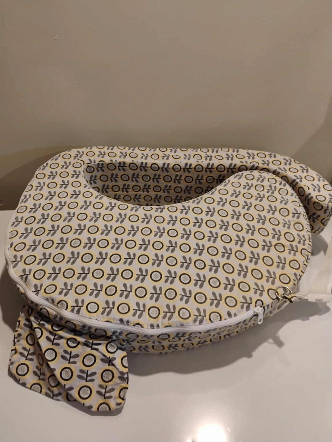 Nursing Pillow - photo 5
