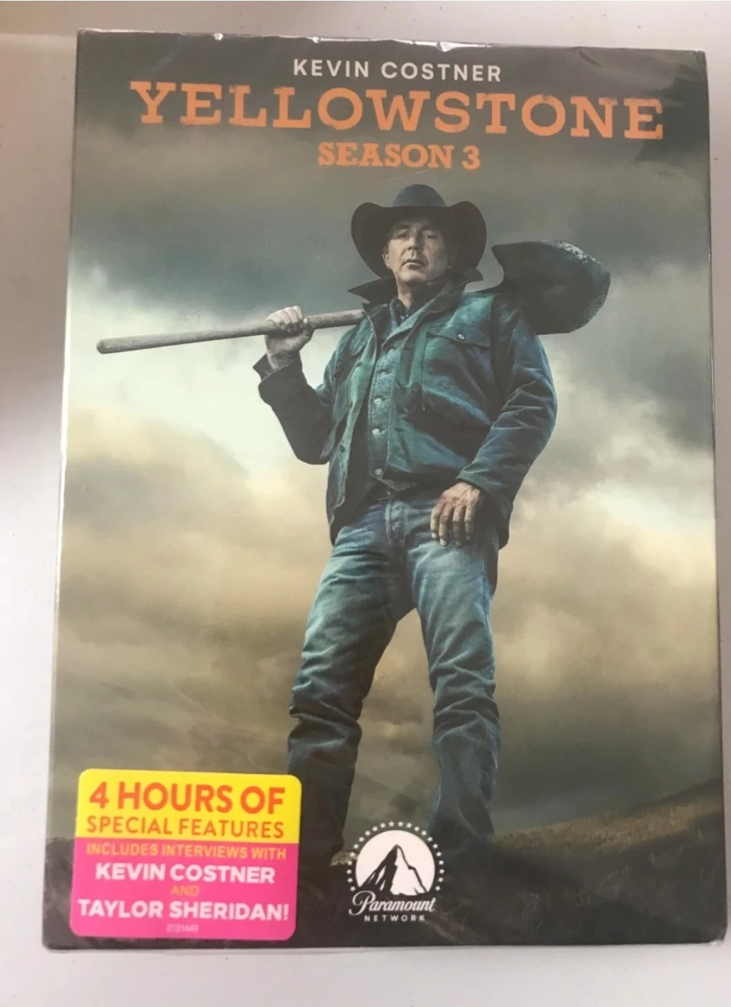 Yellowstone DVD Box Set (Seasons 1, 2, & 3) - photo 3