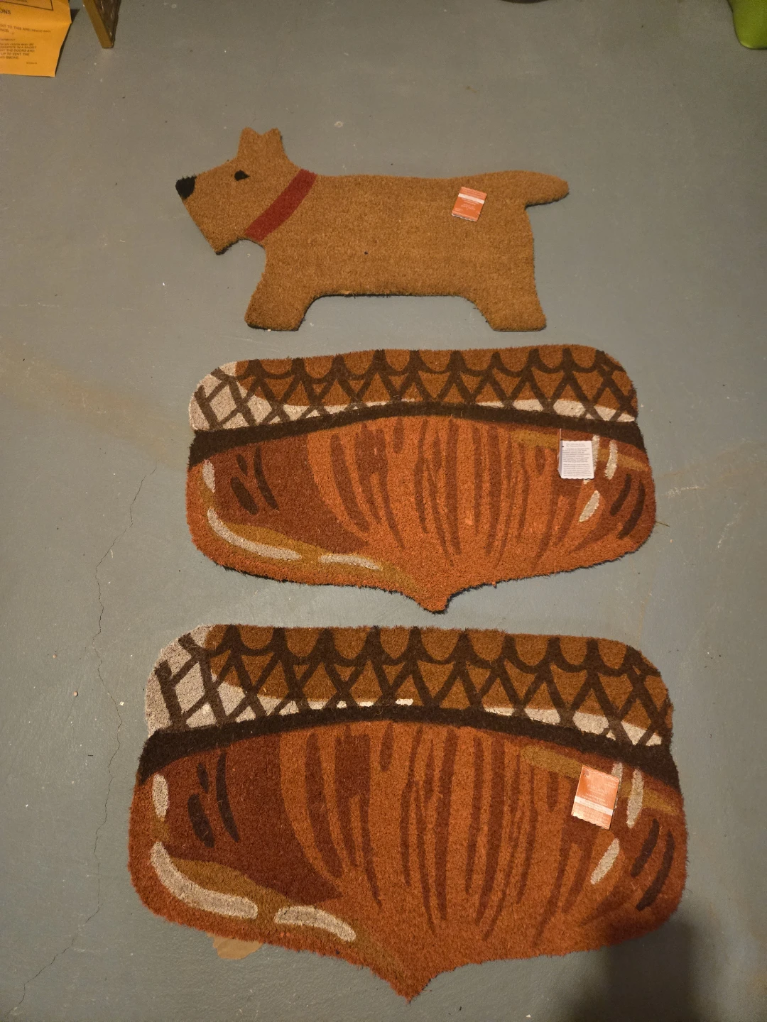 Ashland Acorn/Dog  Doormat