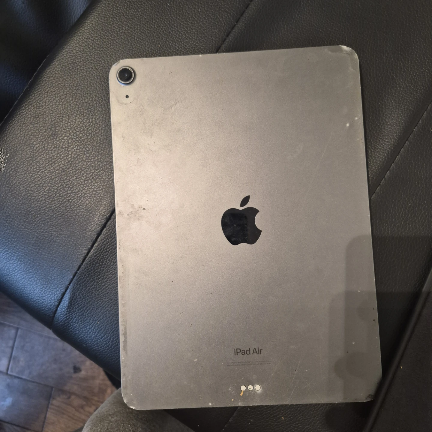 ipad air 5th gen - photo 2