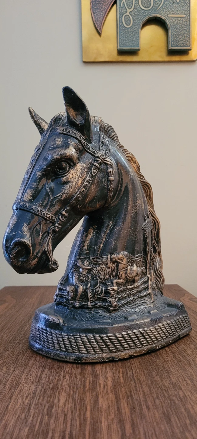Vintage Style Horse Head Figurine - photo 2