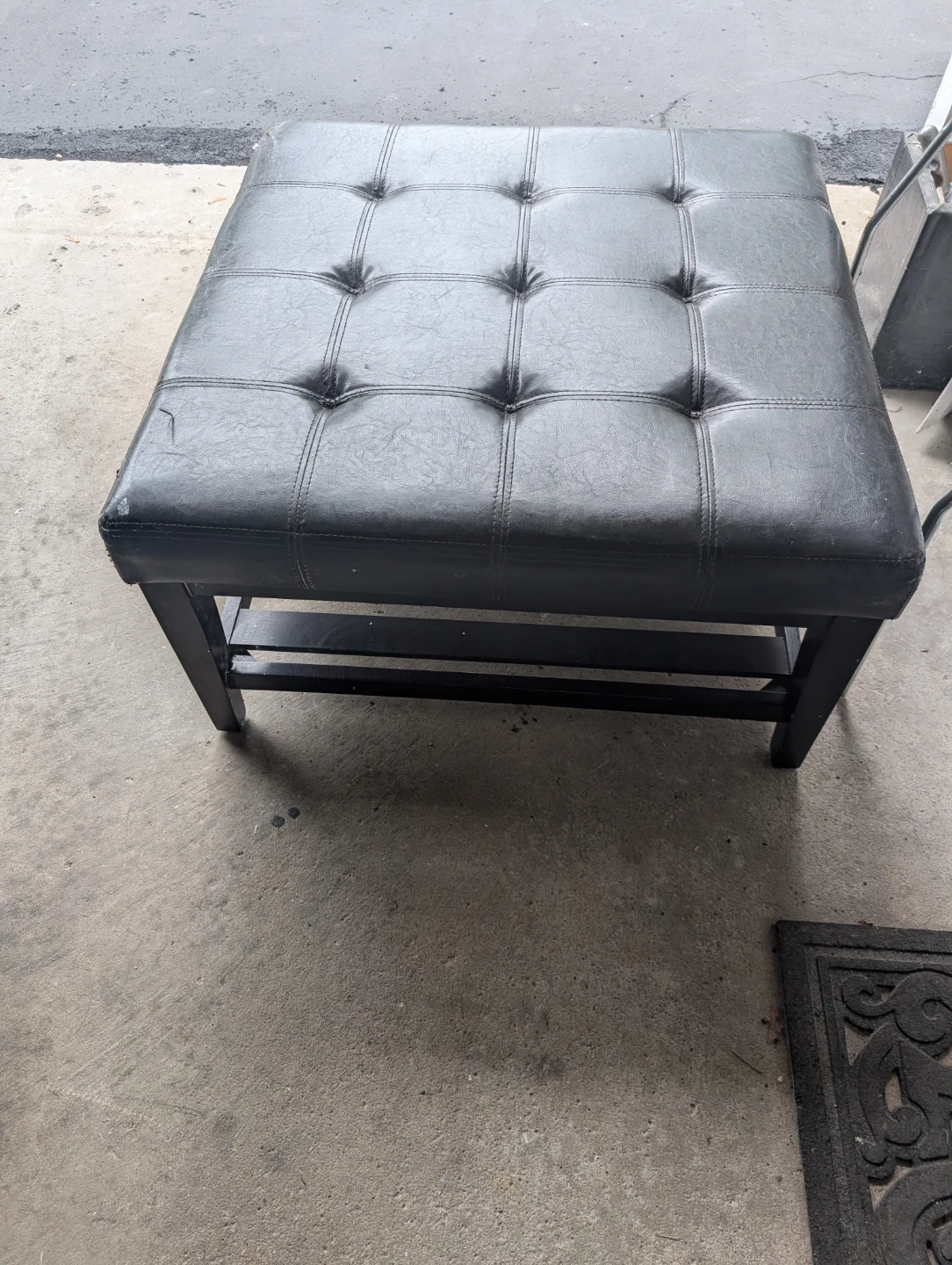 Black Tufted Ottoman coffee table pickup as it is - photo 2