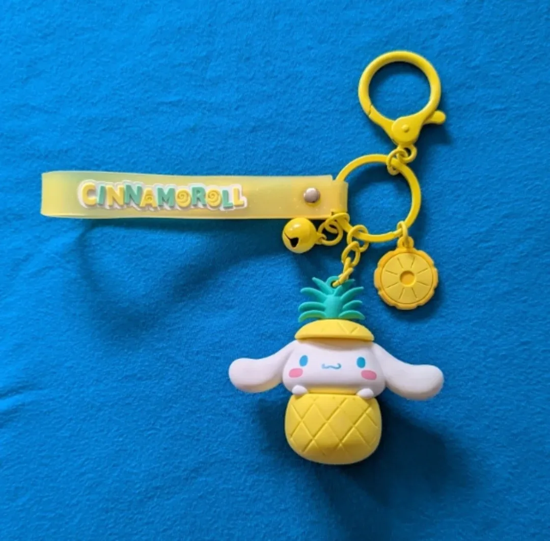 Cinnamoroll Keychain (pineapple)