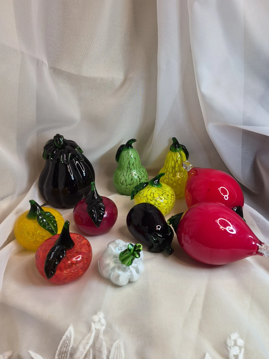 Mix Misc Lot of 11 Glass Fruits & Vegetables Decor
