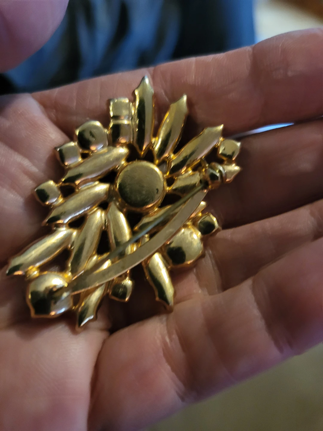 Vintage Aurora Borealis Rhinestone Brooch - photo 2