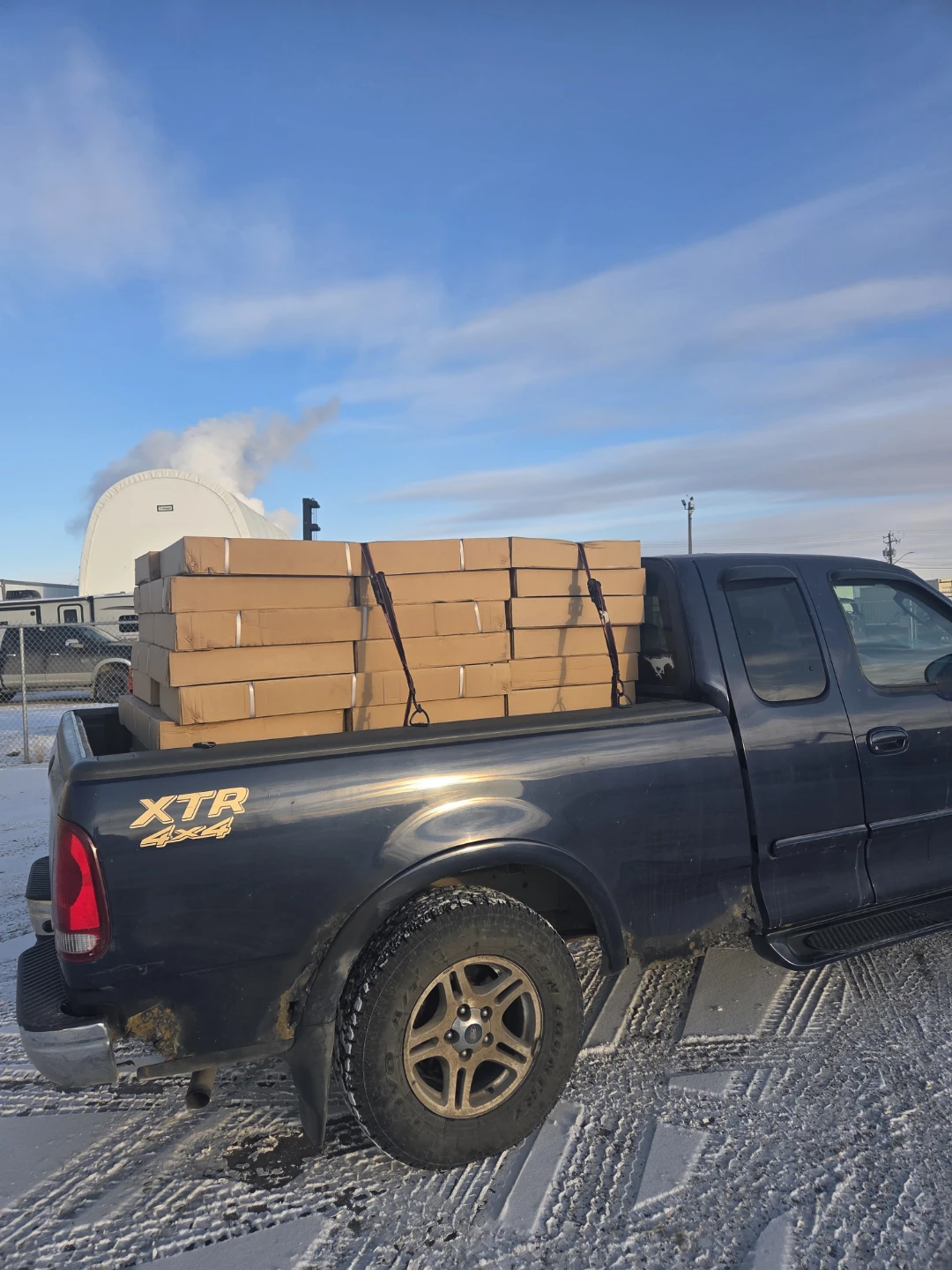 Pickup truck for delivery and small moving - photo 5