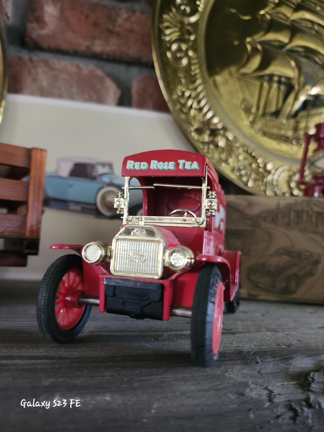 Red Rose Tea Toy Truck - photo 2