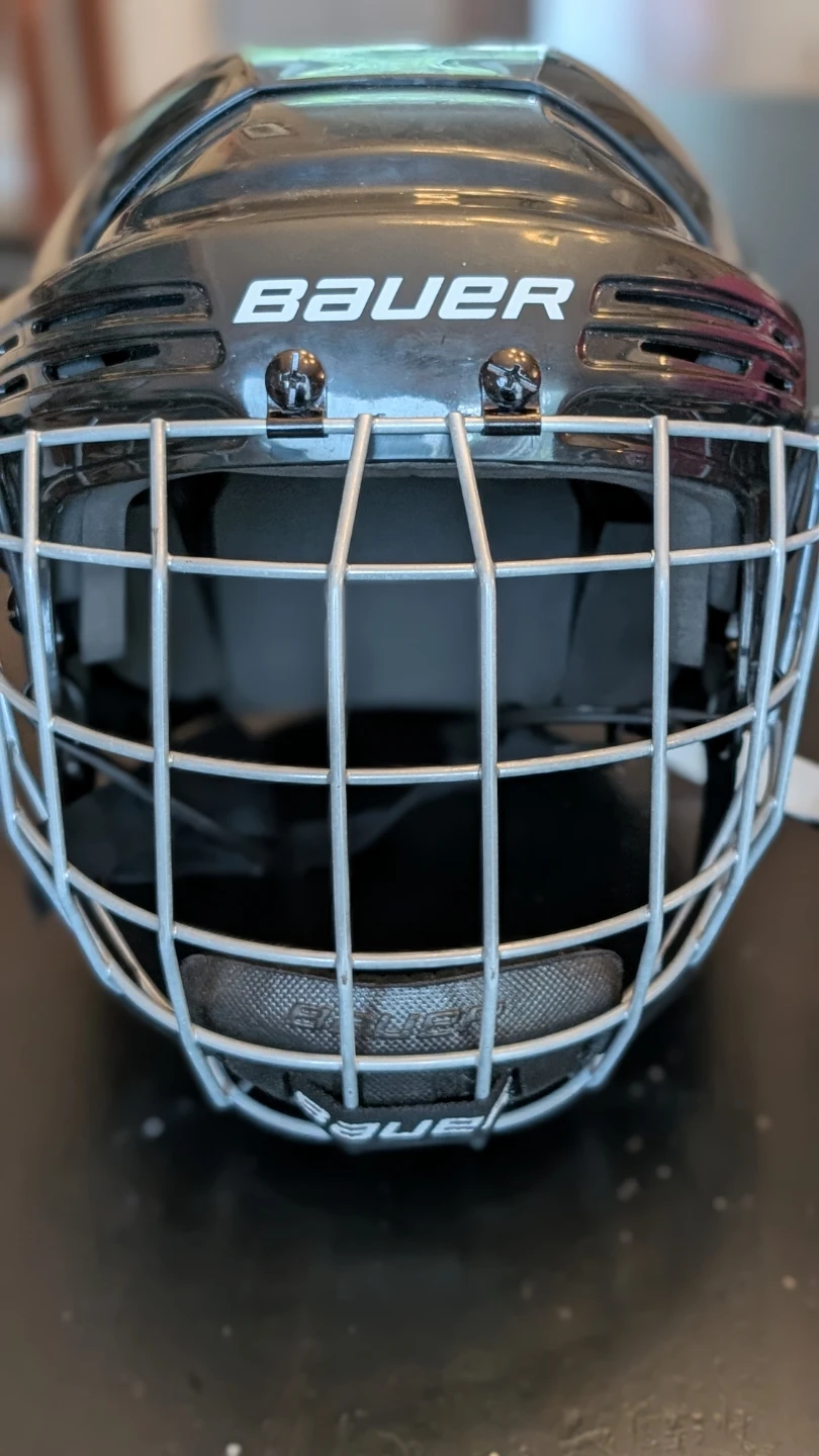 Youth Hockey Skates, Helmets & Skateez Skate Aids