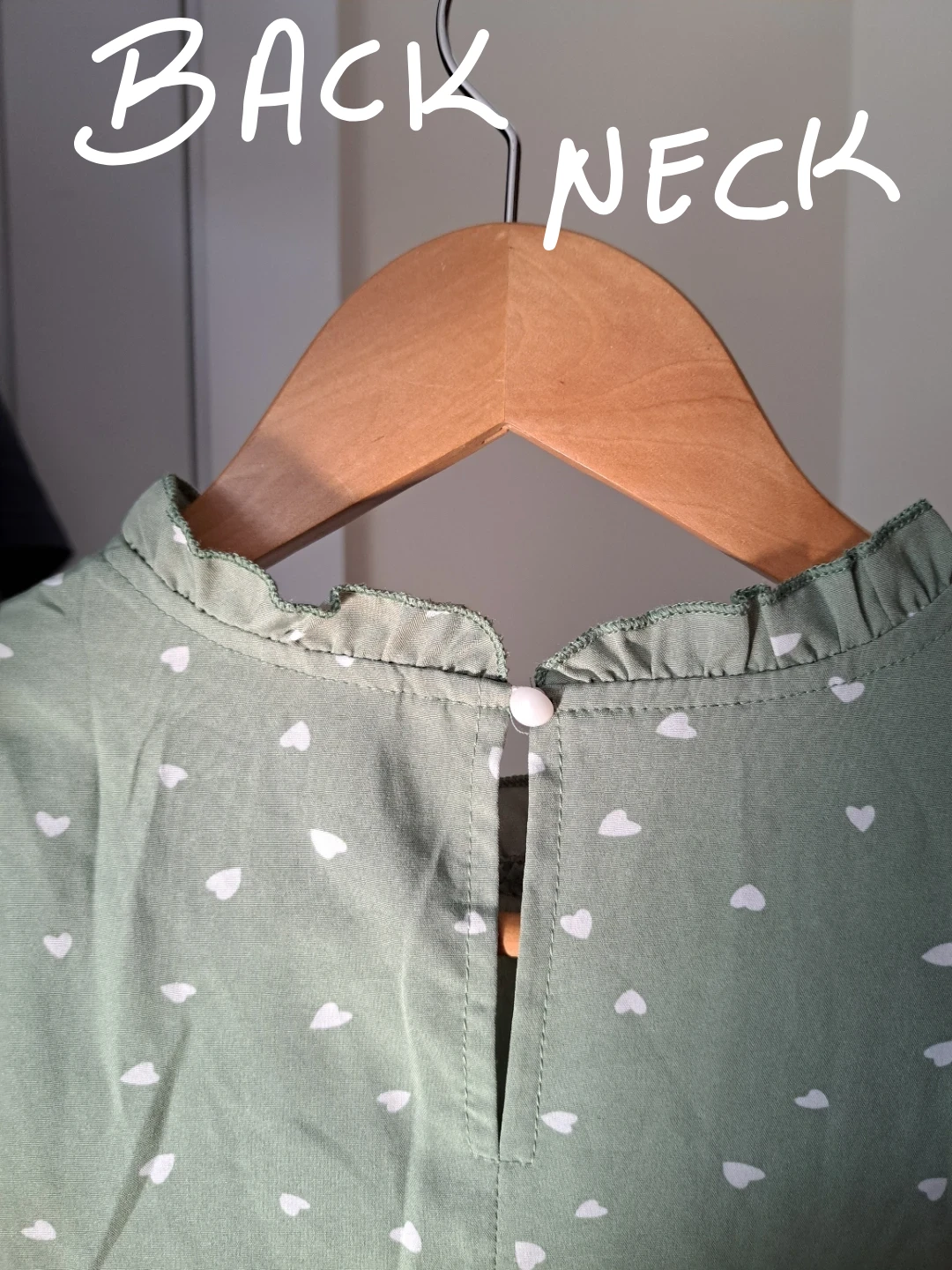 SHEIN Green Heart Print Long Sleeve Blouse - Size M - photo 3