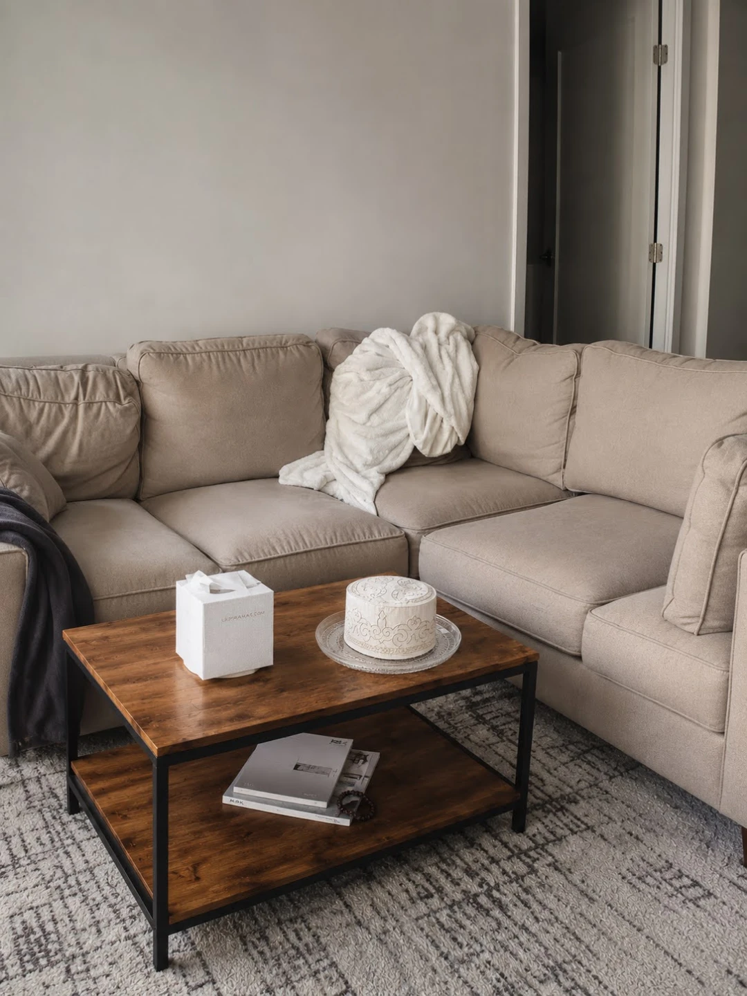 5 seat sofa - photo 2