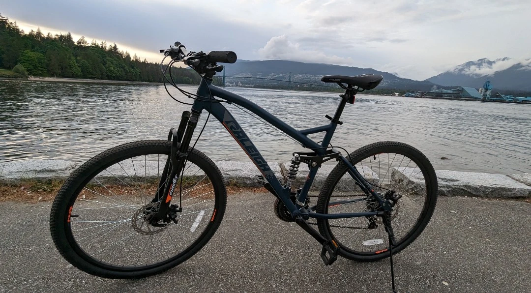 Raleigh Full Suspension Mountain Bike - photo 2