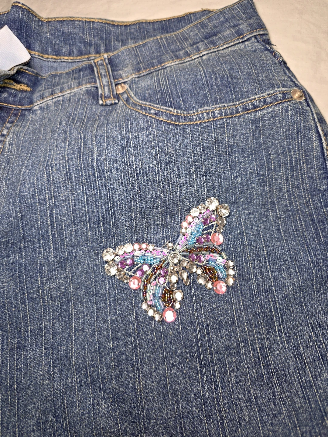 Women's Embellished Butterfly Jeans - photo 4