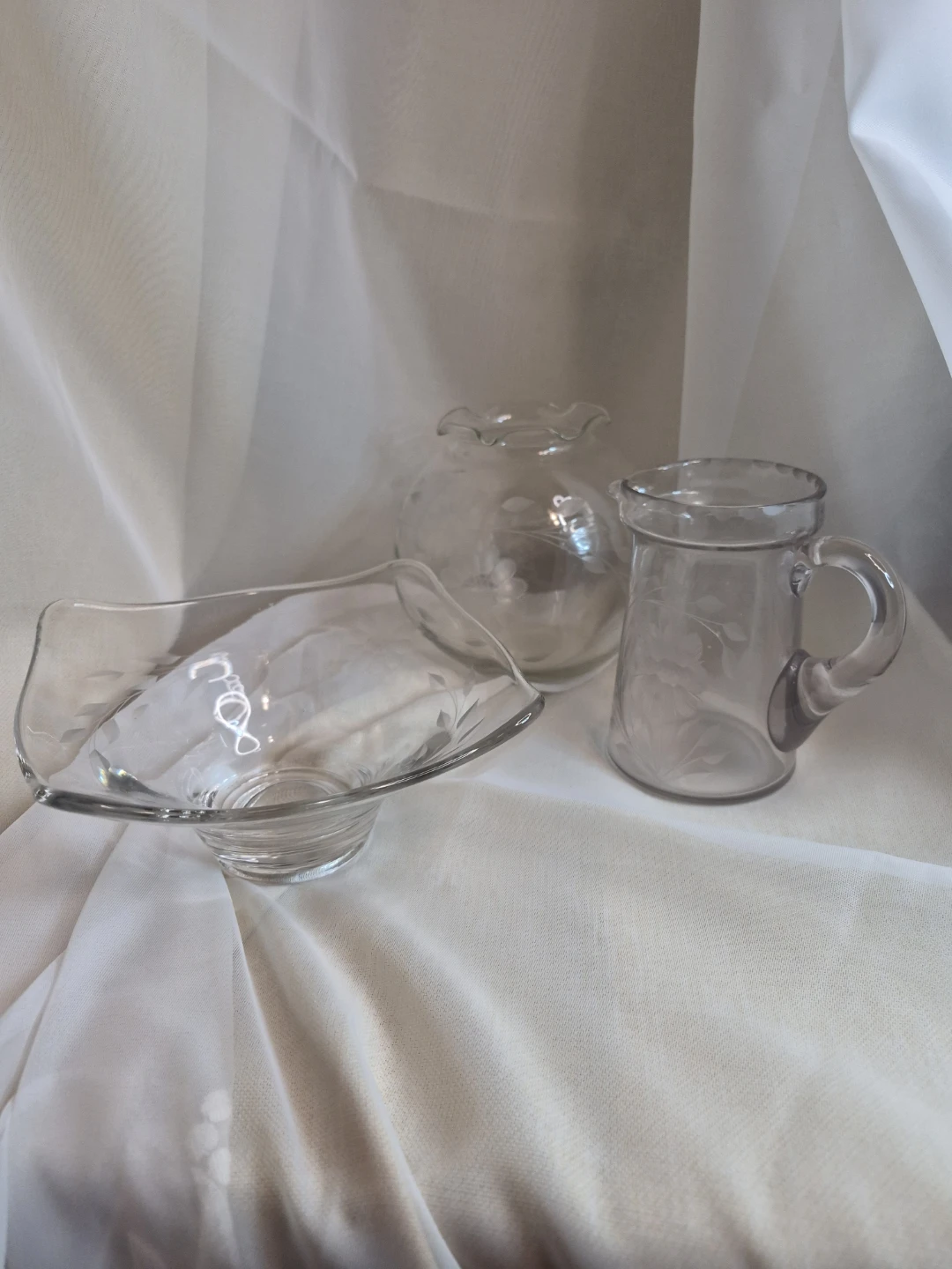 Lot of 3 Vintage Etched Cornflower Glass Items