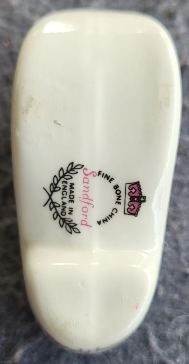 Princess Diana Royal Wedding Commemorative Shoe - photo 2