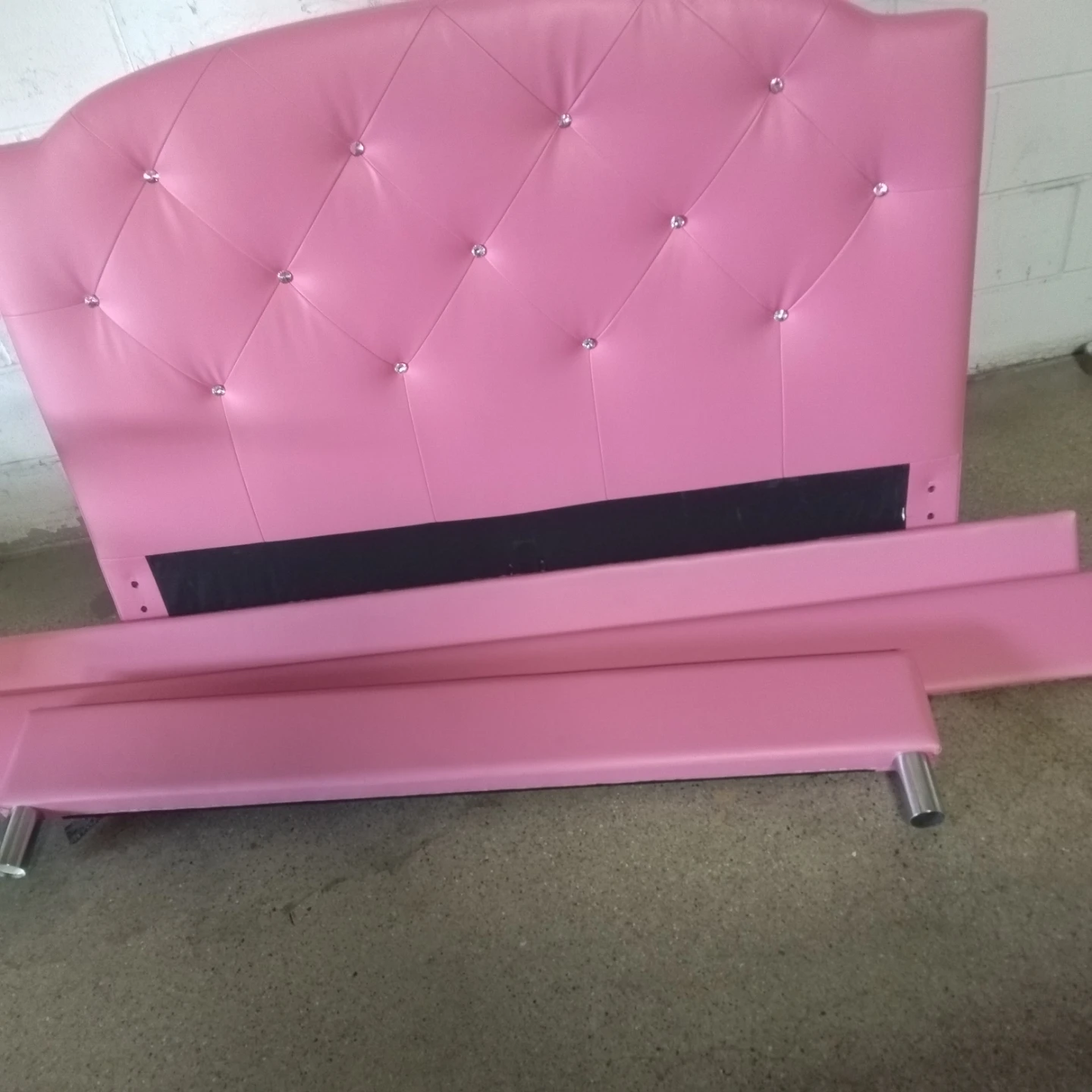 Tween bed good condition - photo 2