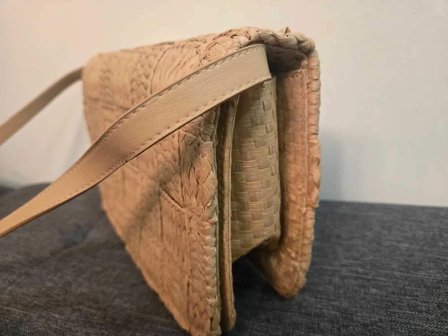 Woven Straw Crossbody Bag - photo 2