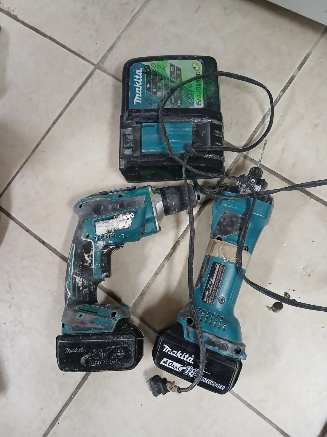 Makita Cordless Drill and Impact Driver Set