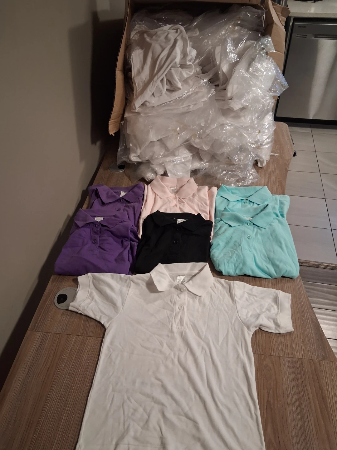 90+ kids collared shirts