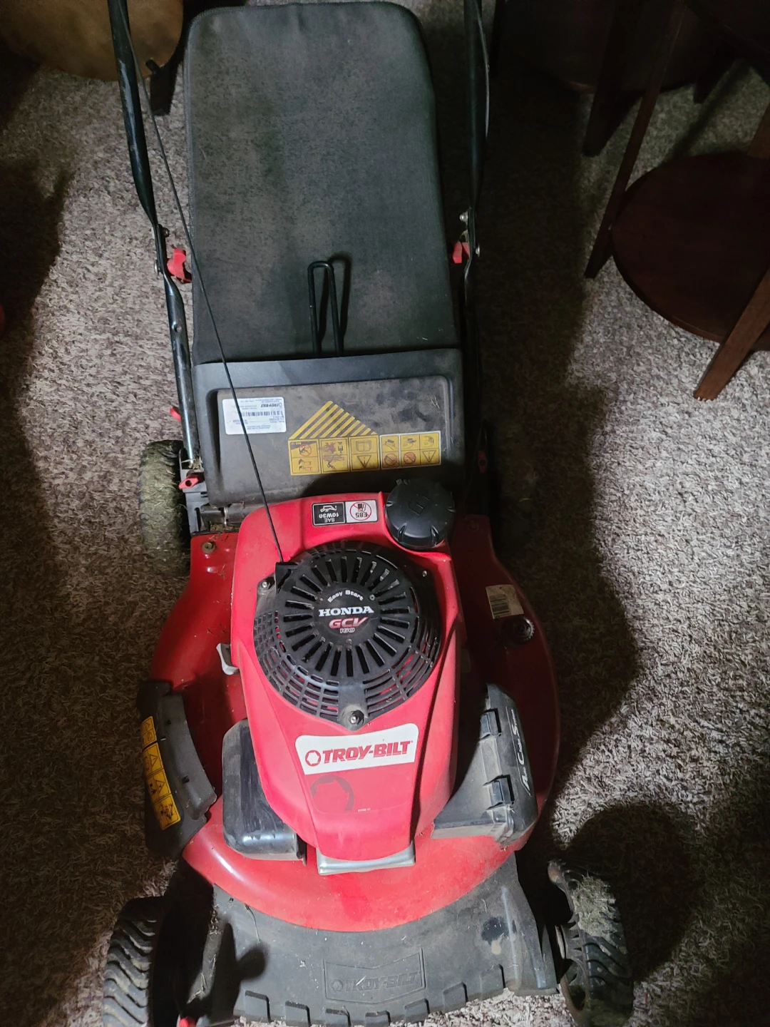 Troy-Bilt Lawnmower with Honda Engine - photo 2
