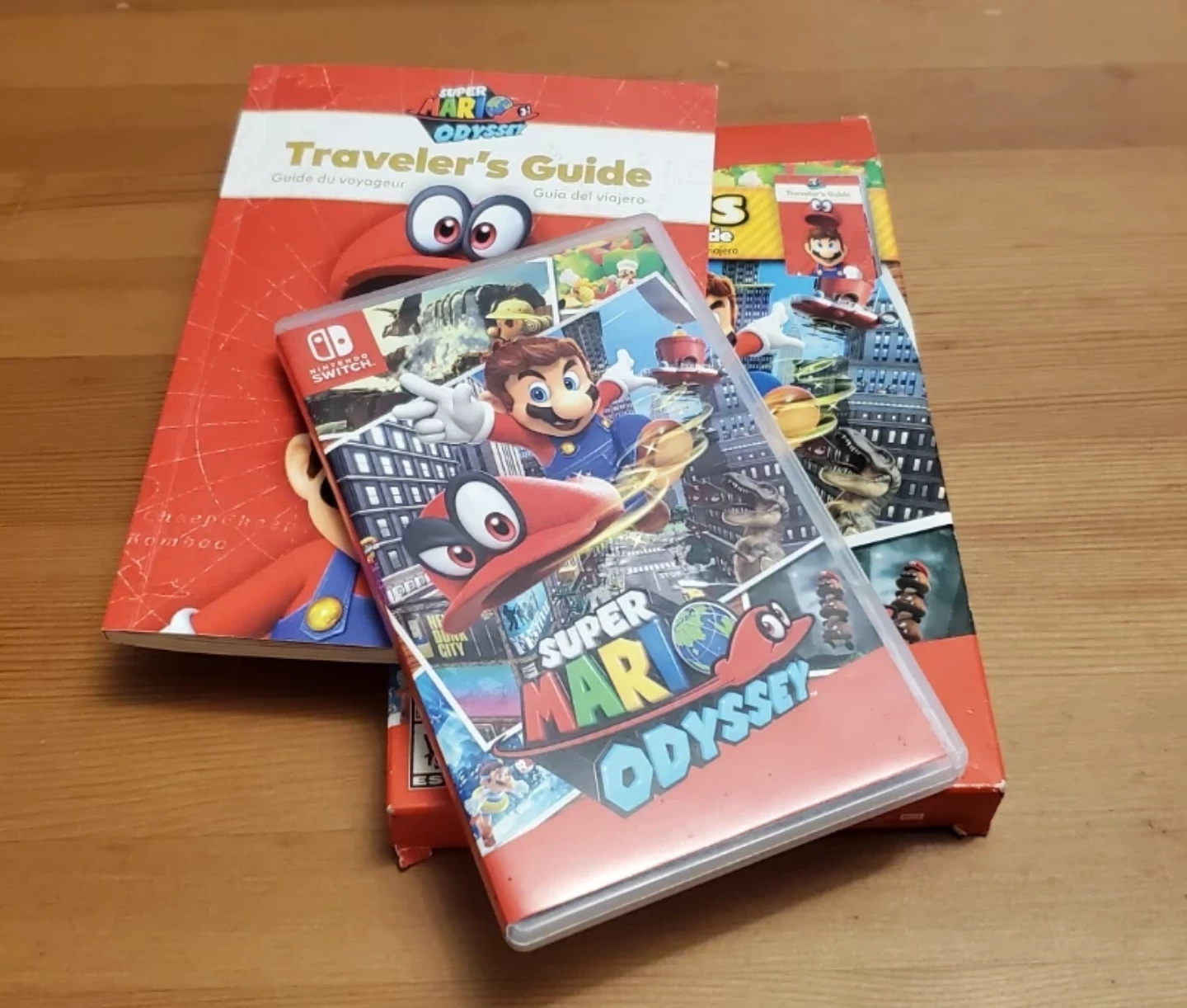 Nintendo Switch Super Mario Odyssey Game with Traveler's Guide