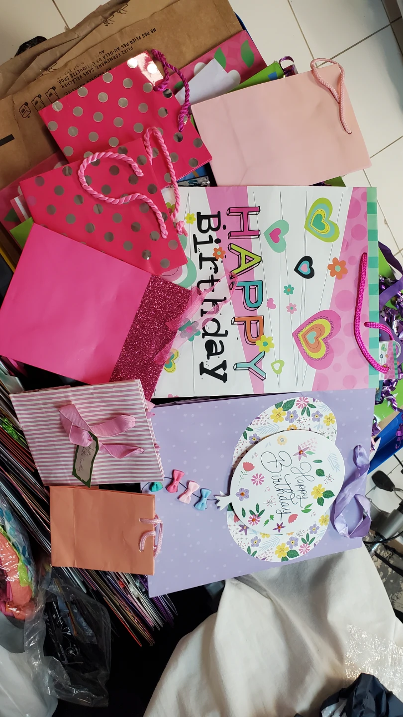 Happy birthday gift bags and paper - photo 3