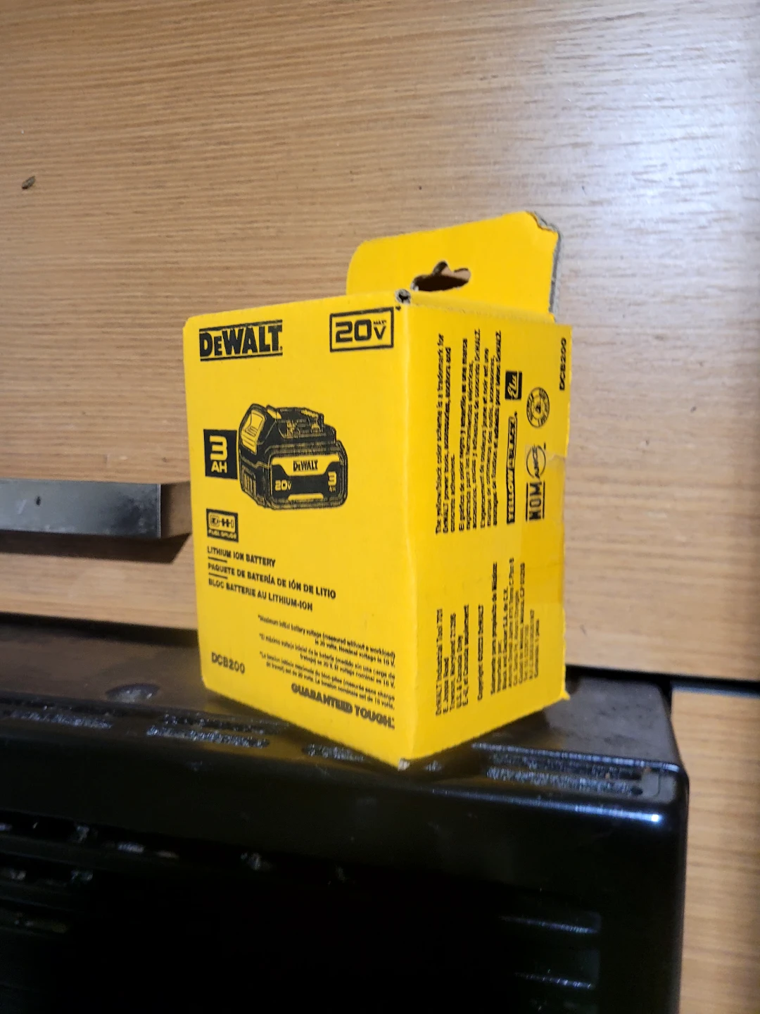 DeWalt 20V MAX 3.0 Ah Lithium Ion Battery DCB200