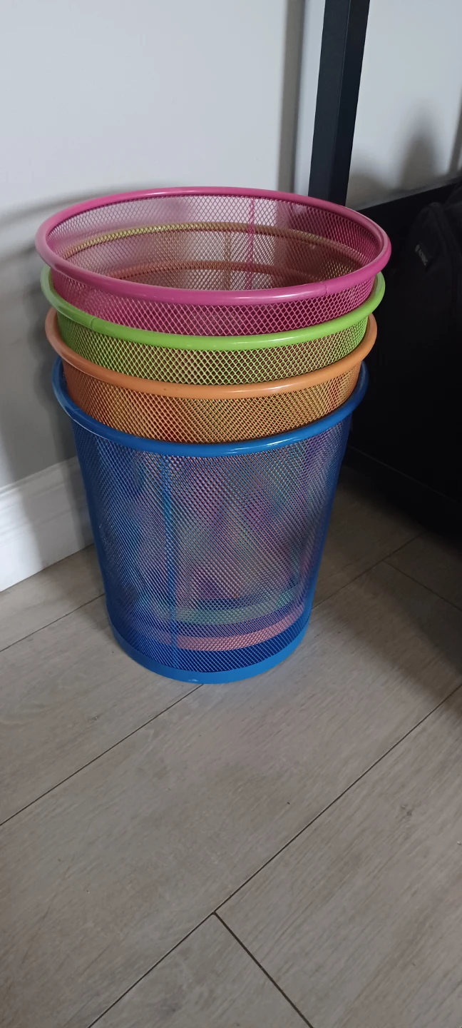 Garbage bins and baskets/ $10 EACH - photo 2
