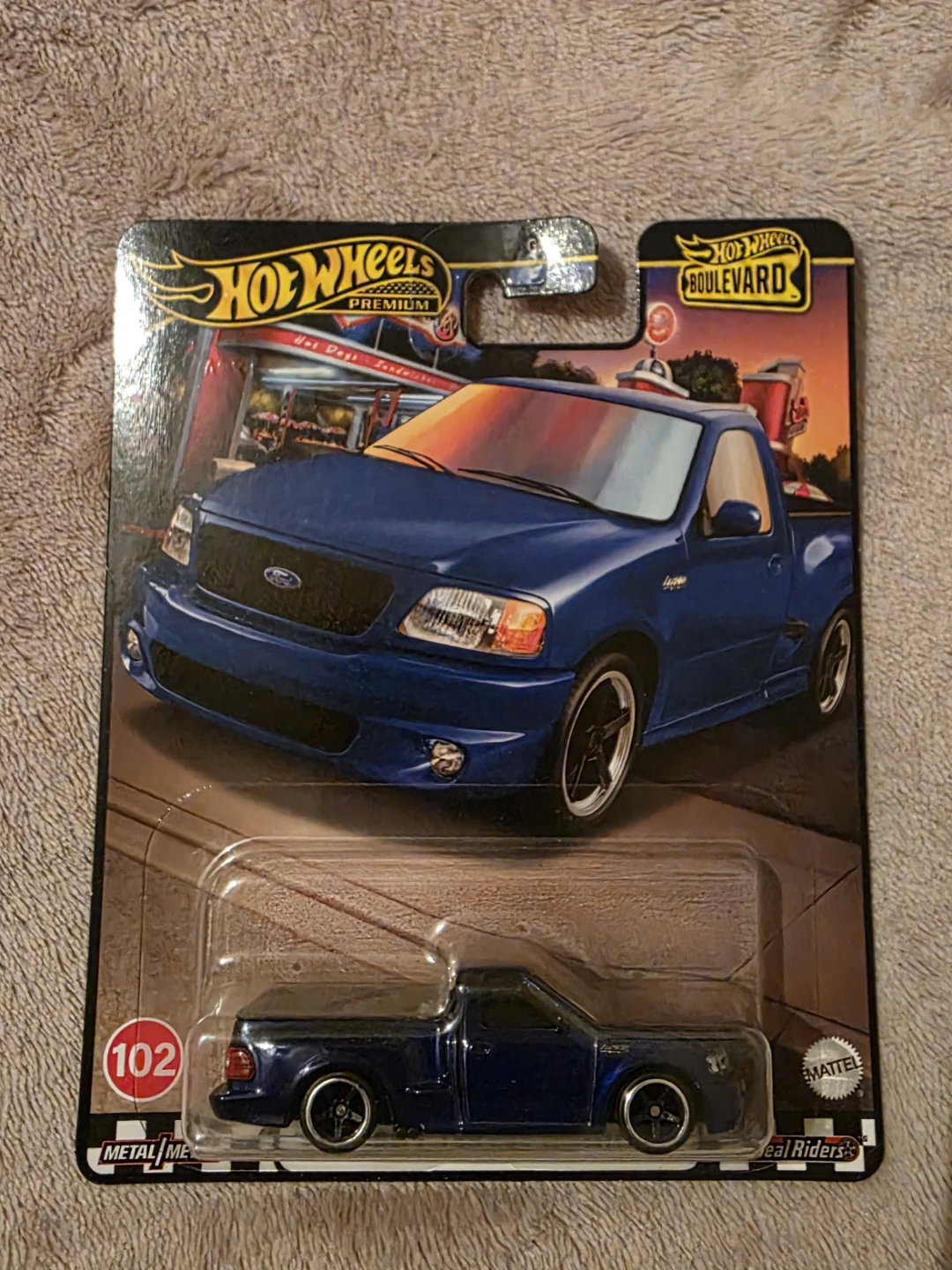Hot Wheels Premium Blvd  '99 Ford F-150 Lightning Die-Cast Truck
