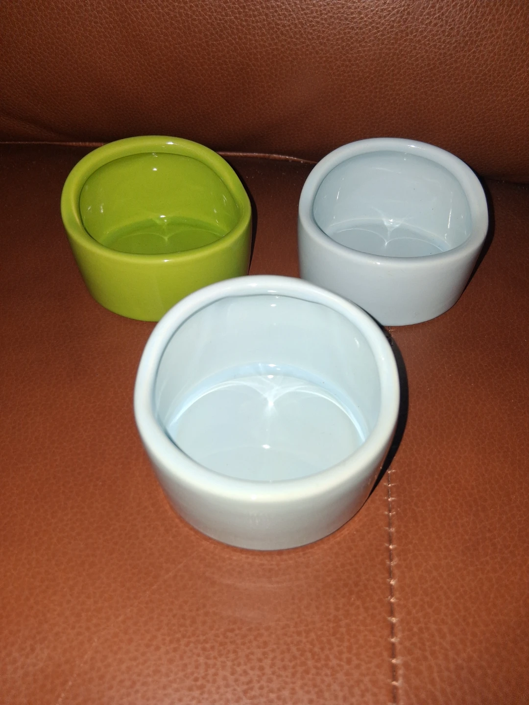 Cute Little Pet Bowls!